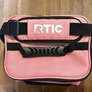 Rtic Insulated Lunch Bag Cooler in Pink